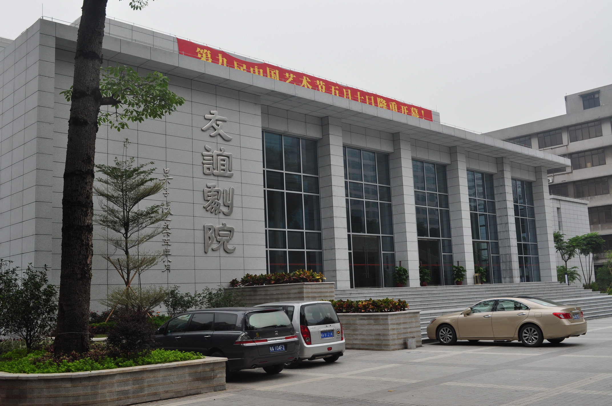 深圳印刷設(shè)計(jì)公司畫(huà)冊(cè)